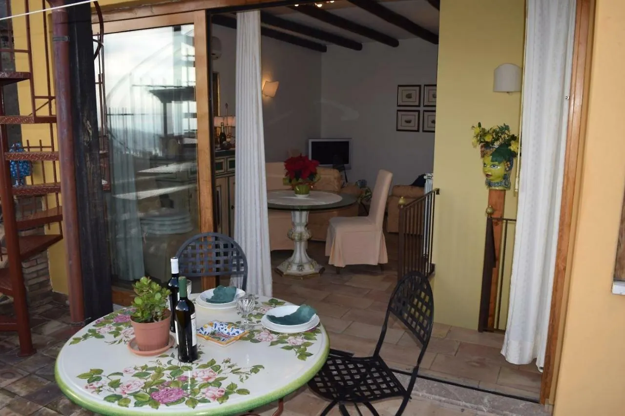 Taormina Al Bacio Apartment Italia