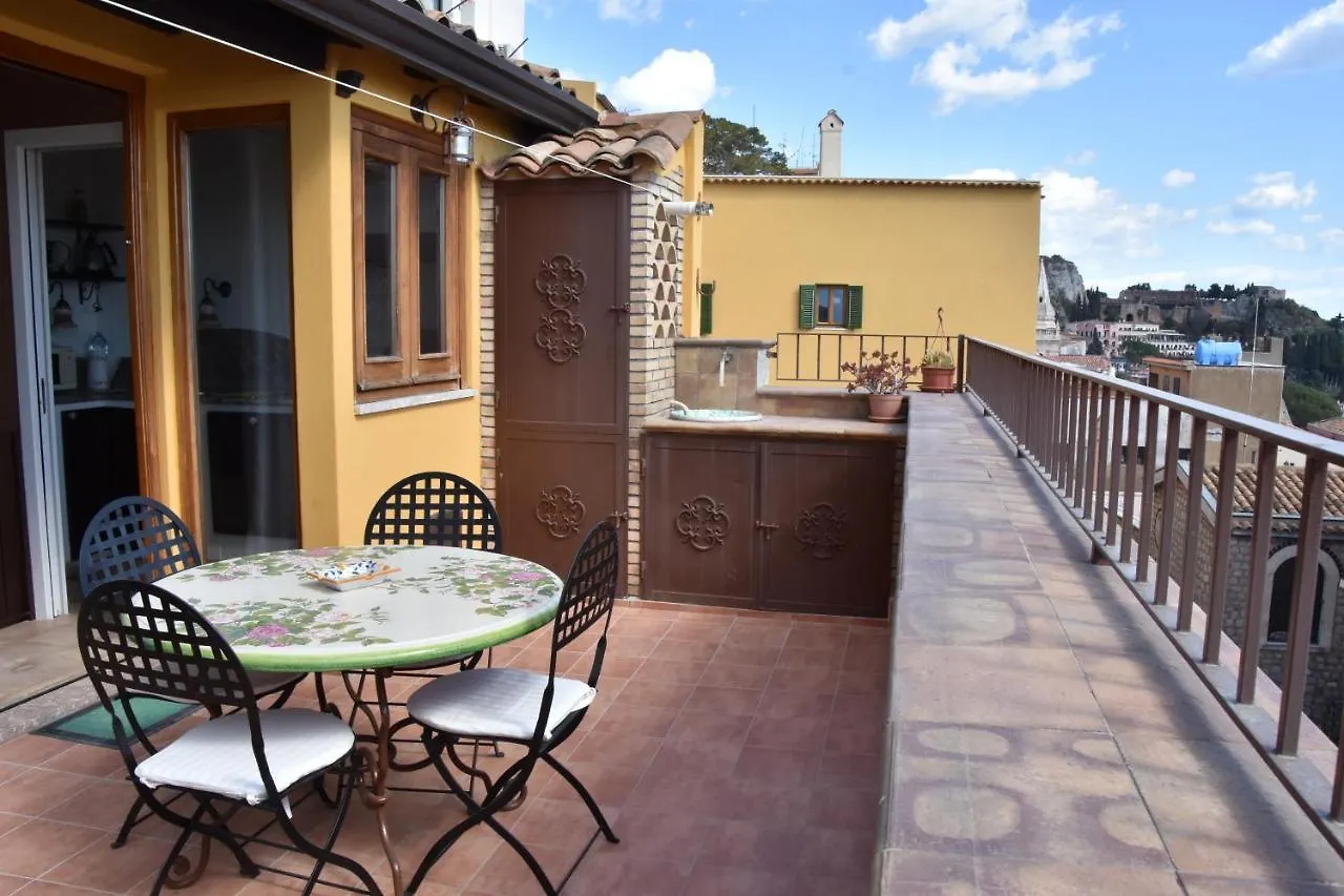 Taormina Al Bacio Apartment