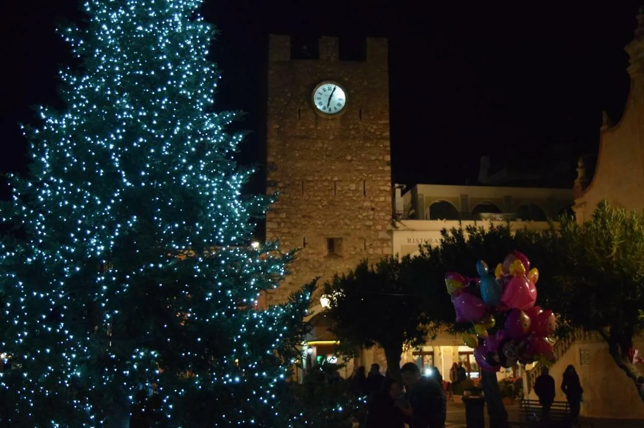 Taormina Al Bacio Apartment 0*,  Italy
